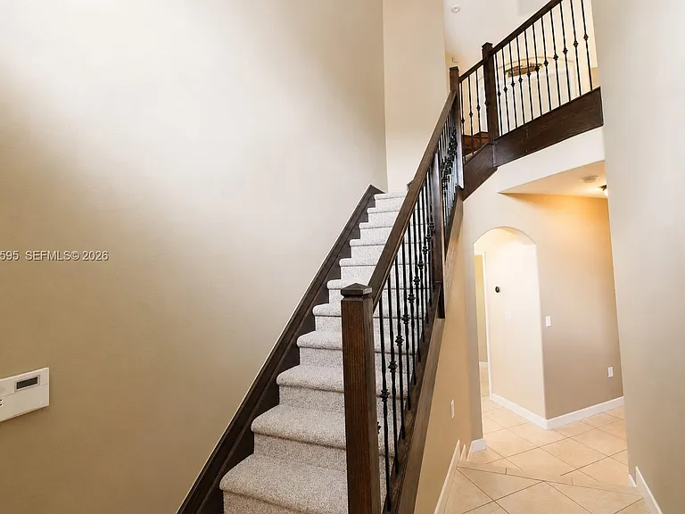 13989 SW 155th Ter — Photo 4