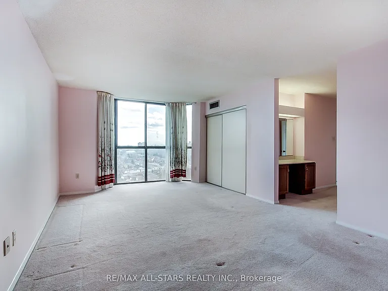 255 Bamburgh Cir #1203 — Photo 21