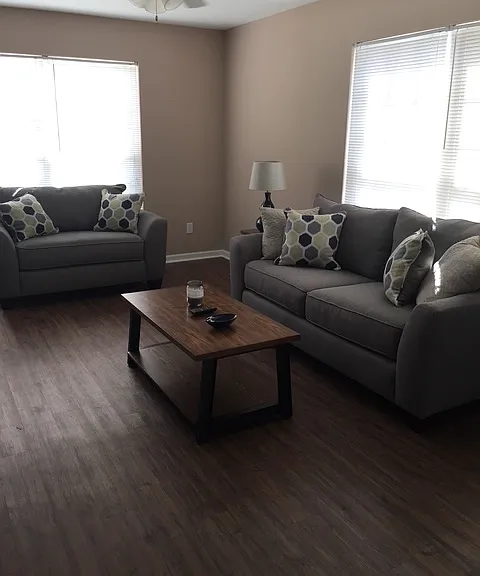195 Herschel Dr — Photo 16