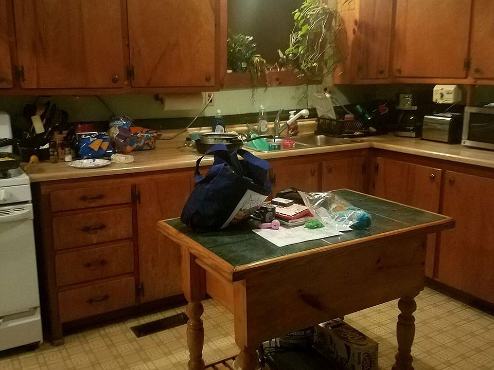 2nd image of 9 Randall Hill Rd