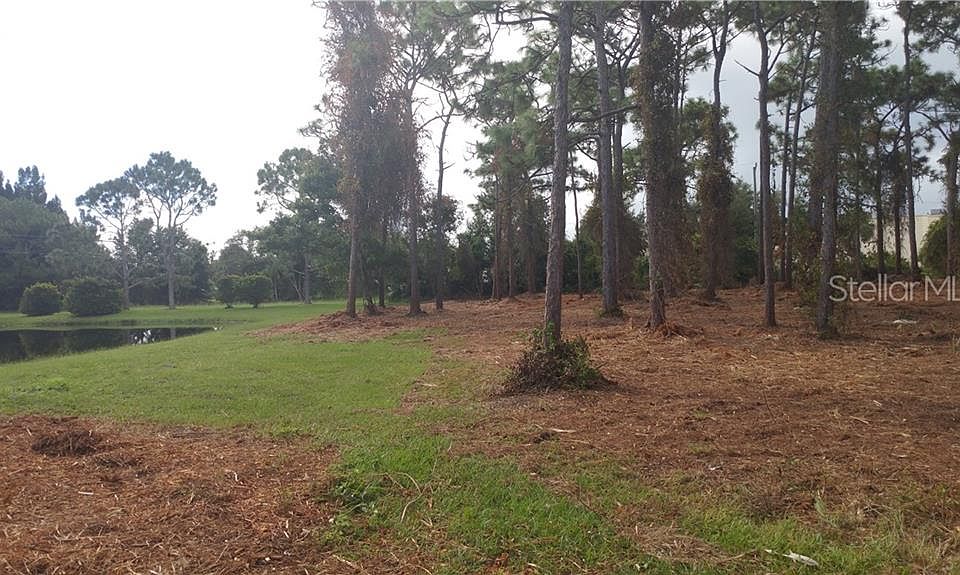 1st image of N Lakeside Dr