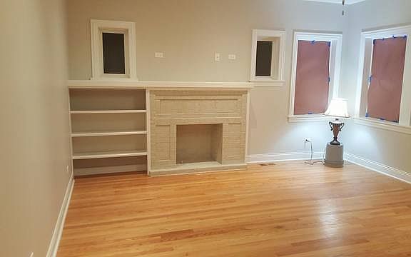 3rd image of 5439 W Kamerling Ave