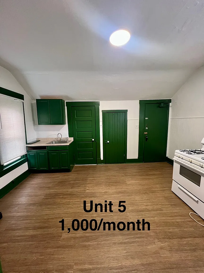 1225 Holman St #5 photo 1