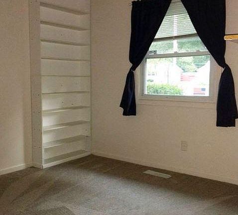 4th image of 5224 Sandalwood Dr