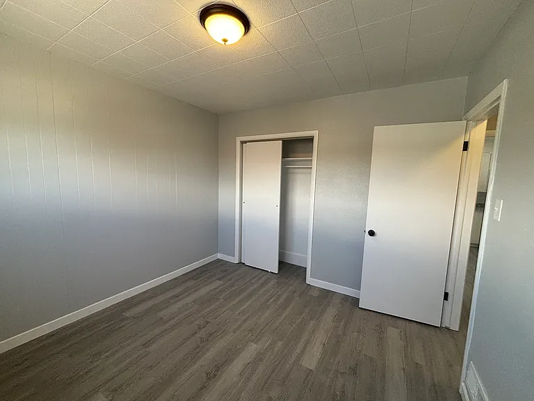805 Rhode Island Ave — Photo 16