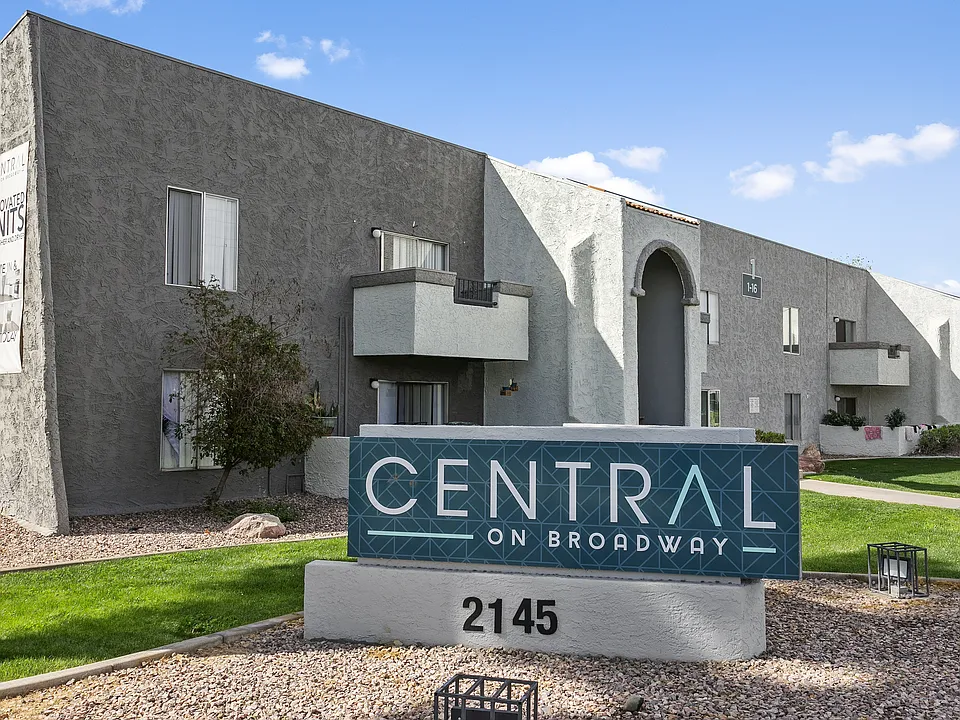 Central on Broadway