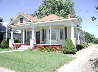 26 Wood St, Council Grove, KS 66846