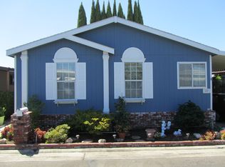 27 Rancho Rd, Tustin, CA 92780