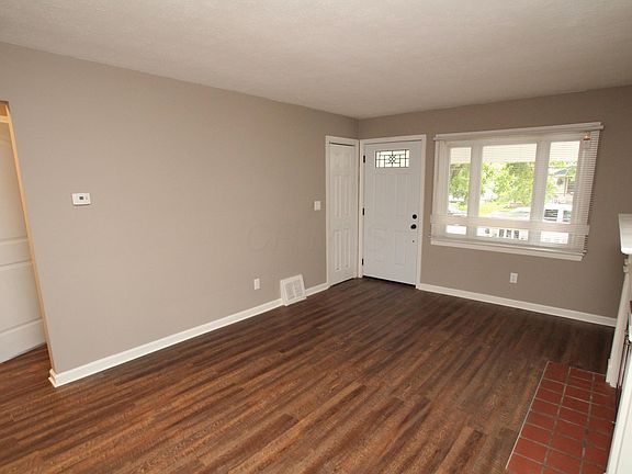 3rd image of 723 S Burgess Ave