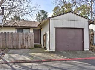 705 Blair Pl, Santa Rosa, CA 95401