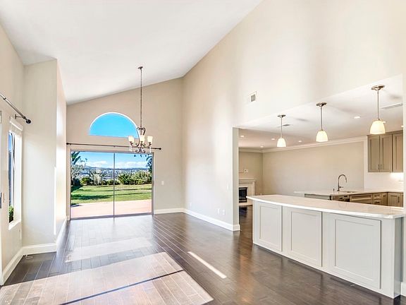3rd image of 28371 Via Alfonse