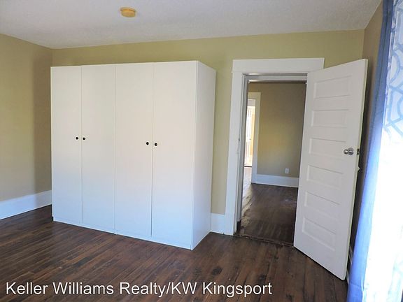 5th image of 305 Montgomery St APT 3