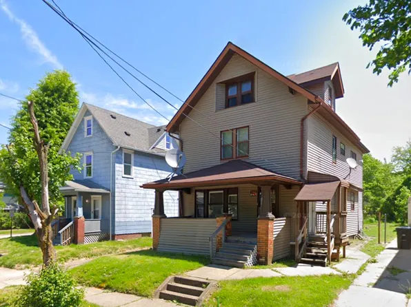 901 Beardsley St #A, Akron, OH 44311