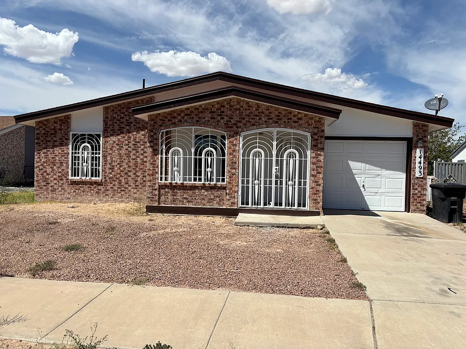 14493 Encantado Dr