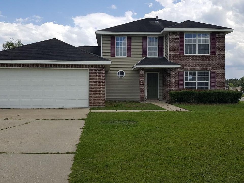 1st image of 18021 Lake Vista Dr