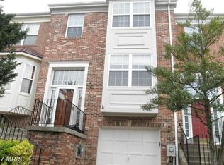 18612 Carriage Walk Cir, Gaithersburg, MD 20879