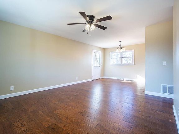 3rd image of 5609 State Road B