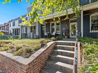 1215 Oates St NE, Washington, DC 20002