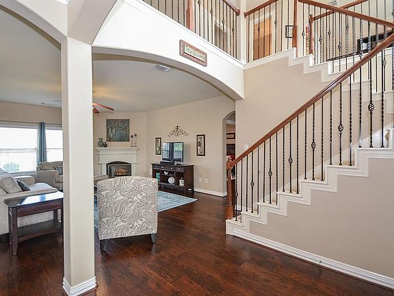 4th image of 23506 Seven Coves Ct