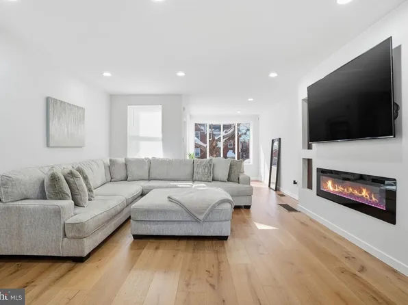 1519 67th Ave, Philadelphia, PA 19126