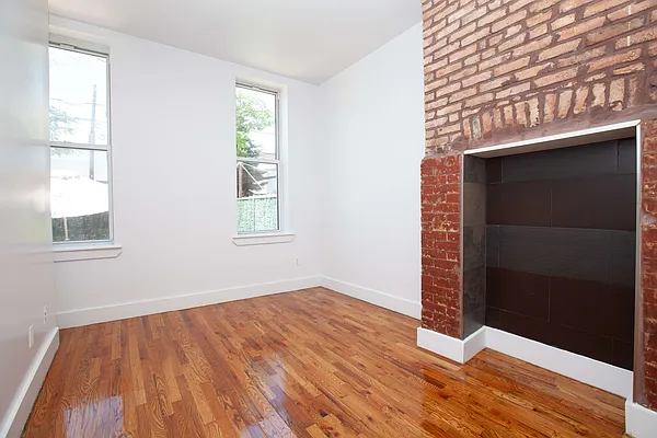 Rented by Nooklyn NYC LLC | media 36