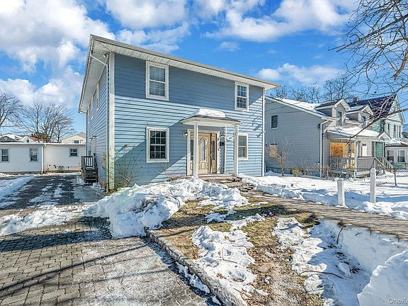 3rd image of 128 Bethune Boulevard