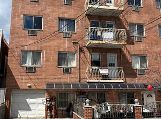 10869 53rd Ave, Flushing, NY 11368