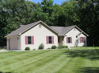 7542 Peacock Site Rd, New Athens, IL 62264