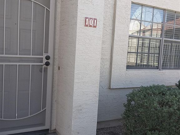 4th image of 3930 W Monterey St Unit 101