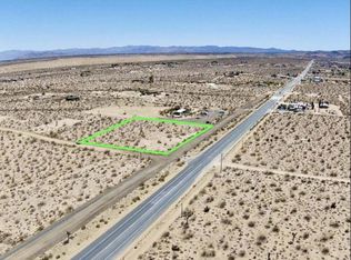 205 Old Woman Springs Rd, Yucca Valley, CA 92284