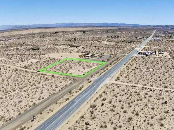 205 Old Woman Springs Rd, Yucca Valley, CA 92284