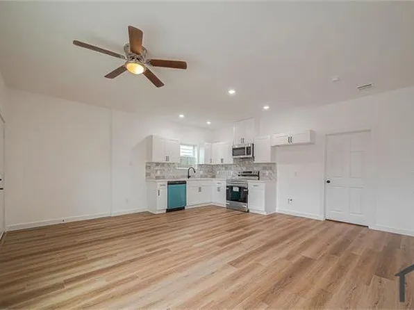 8212 Sparta St #A, Houston, TX 77028