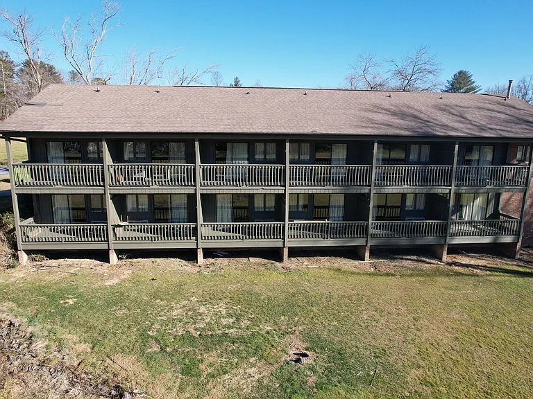 Etowah Place — Photo 17