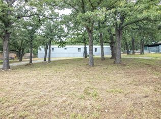 146 Deerwood Ln, Springtown, TX 76082