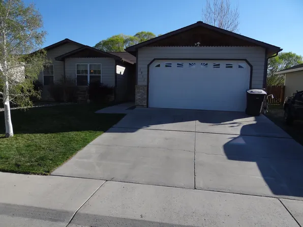 1911 Ouray Dr, Montrose, CO 81401