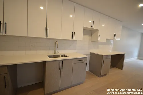 425 Market St #210 Photo 1