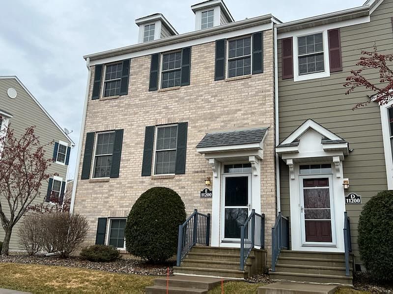 1st image of 11200 Sandcastle Dr Unit E