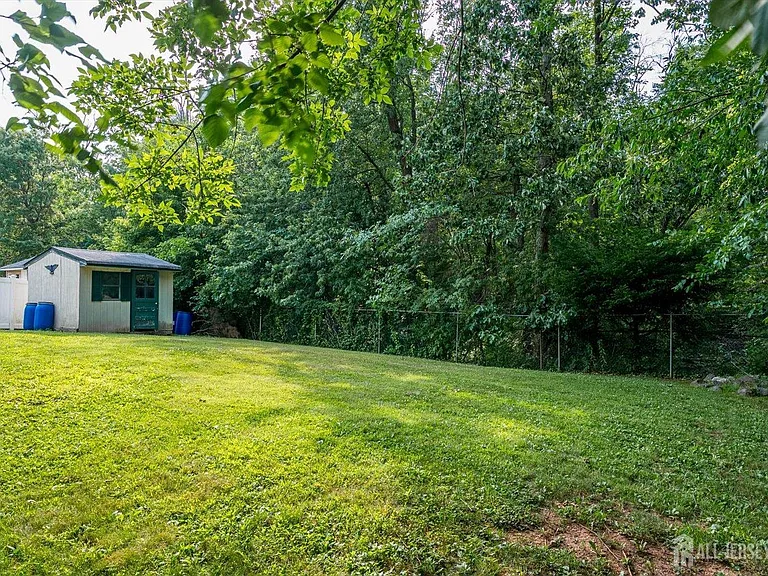 40 Winding Rd — Photo 33