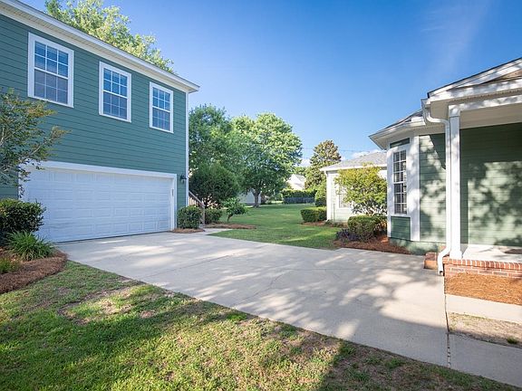 4th image of 3266 Salinger Way