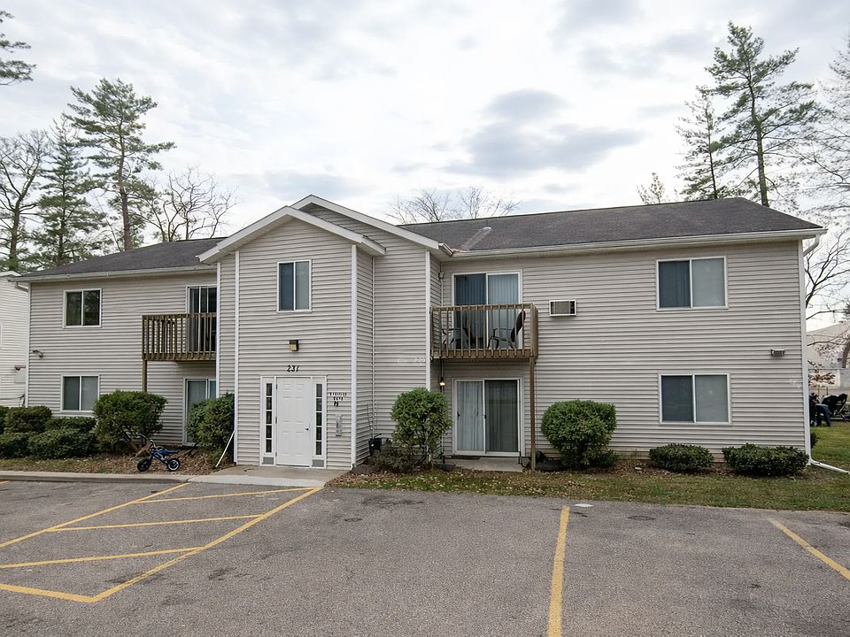 1st image of 231-241 N Burritt Ave #231/7
