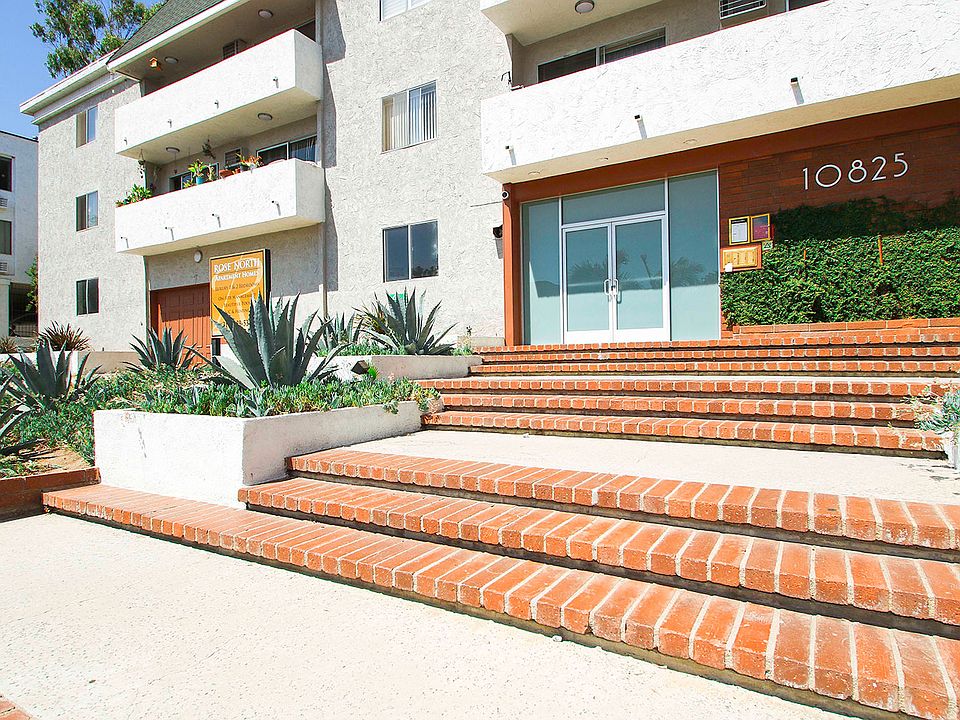 Drought-tolerant landscaping at entrance to Rose North Apartments.