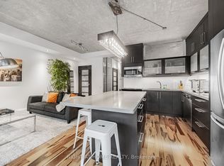 50 Camden St #405, Toronto, ON
