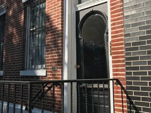 629 Catharine St, Philadelphia, PA