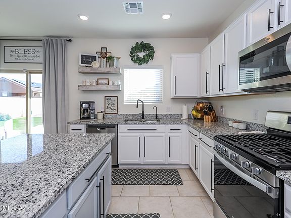 4th image of 10286 N Palo Rojo Way