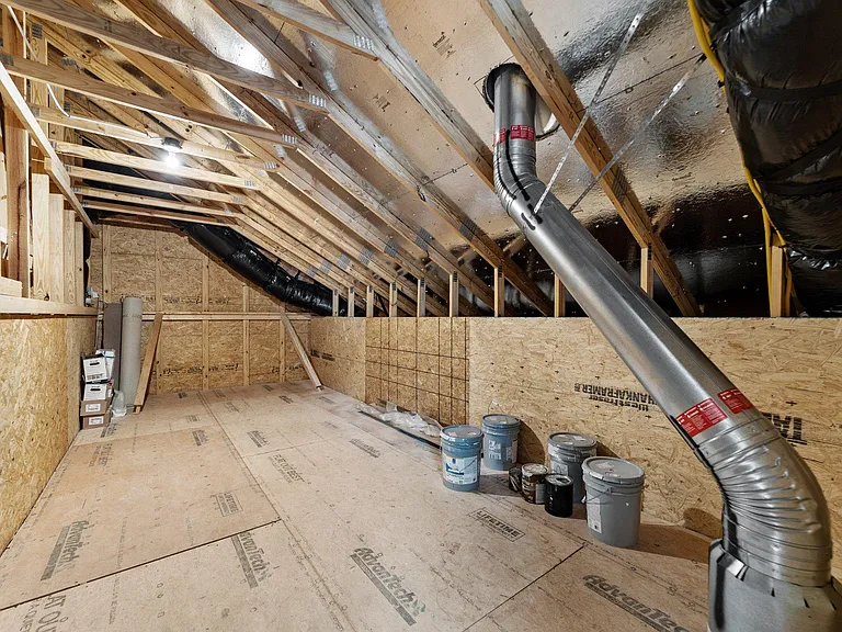 Massive walk in storage off the bonus room