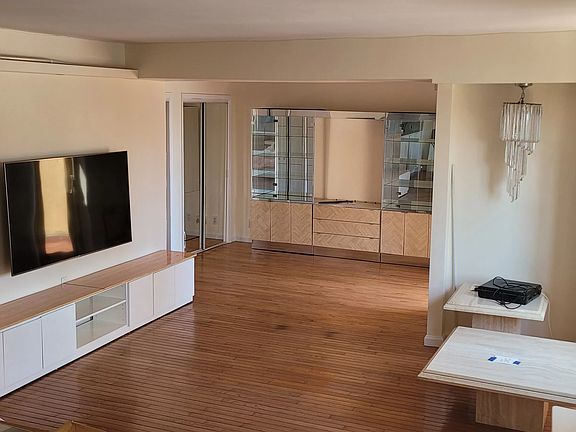 3rd image of 133-47 Sanford Ave #13D