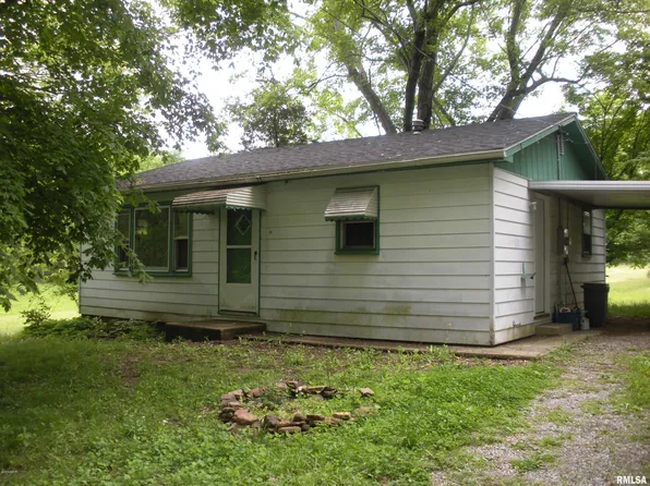 102 Water Tower Dr, Makanda, IL 62958