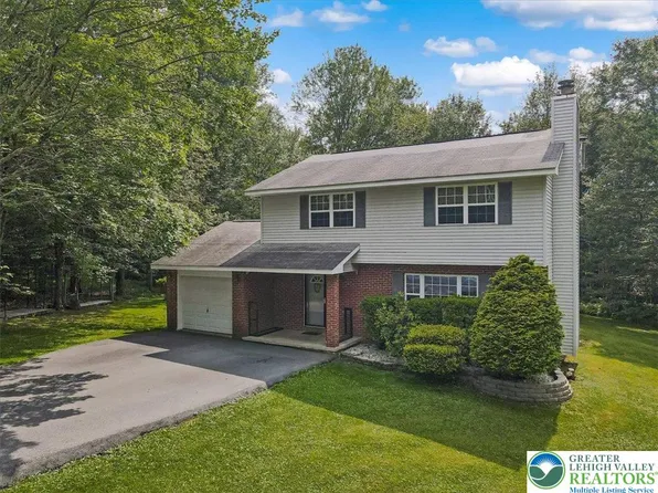 236 Ridge Ct, Saylorsburg, PA 18353