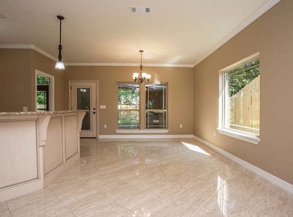 5th image of 2034 10th St