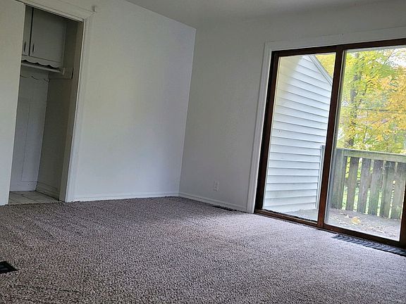 2nd image of 1270 Joosten St SW